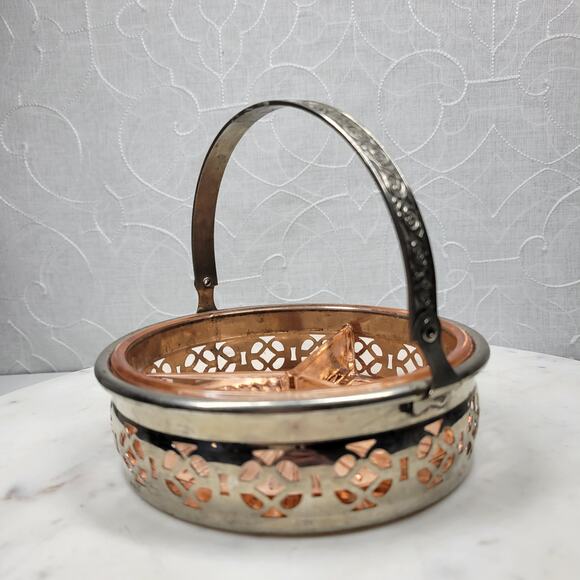 Vintage Pink Depression Handled Trinket Dish 5" Divided Relish Serving Tray - Picture 2 of 12